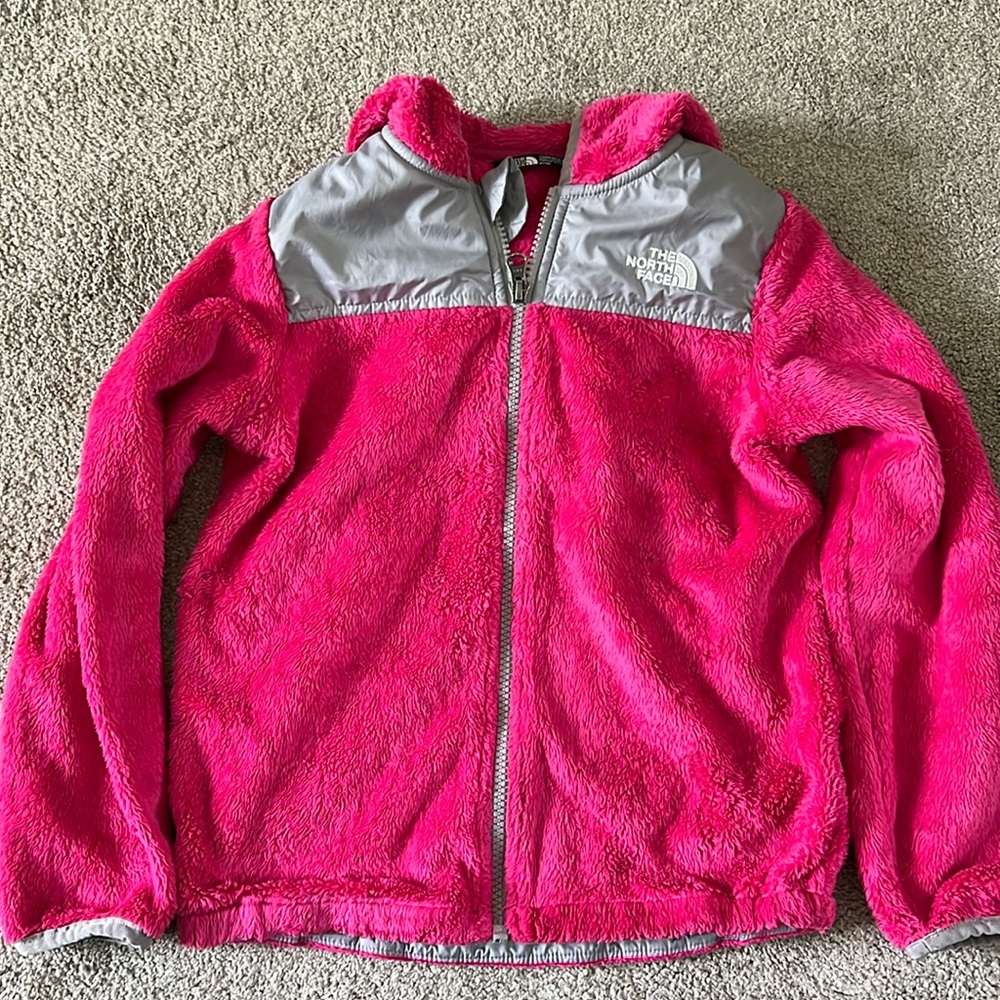North face kids oso fleece zip up hoodie. 6T. Great condition.